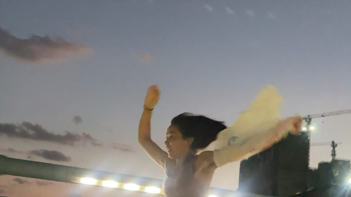 Today I ran 10 kilometers in 50 minutes. From this moment on, I’ve got to step it up—no one’s going 