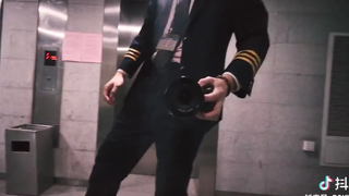 ประเทศจีน Conditional Young Pilot&39;s Life 2