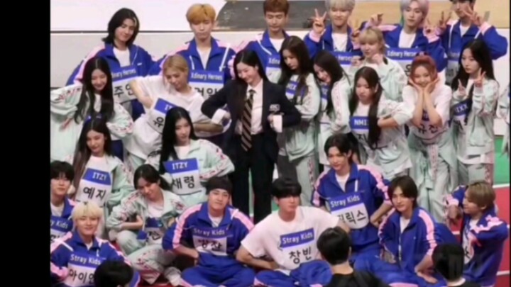 في كل مرة تأتي فيها هذه اللحظة، متى سيأتي حفل عائلة JYP بحق السماء؟