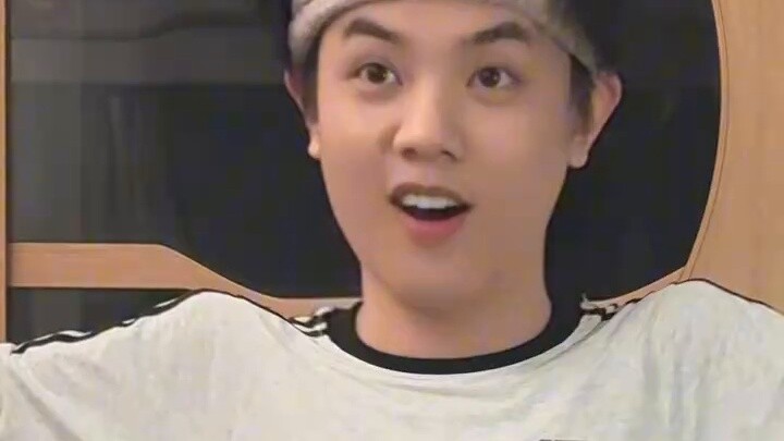 ทายท่าเต้นด้วยการบอกท่าทาง ตอนที่ 4