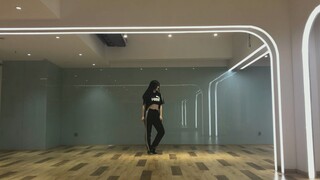 【Chúc mừng năm mới】Bản cover ca khúc của thành viên Blackpink Jennie--《Solo》 Biên đạo bởi Yellz từ E