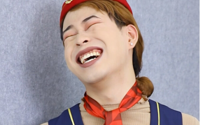 How many different expressions can a single person’s smile have?