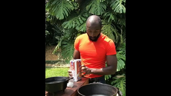 นั่งเคี้ยวอยู่บ้าน เอ๊า! ตอนนี้นอนโรงบาลเฉย 😇