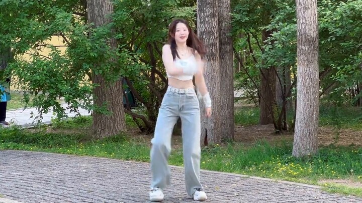 【شياو لي】antifragile——ليسرافيم، أنا أيضًا سأجرب رقصة "أن تي فو جيو"!