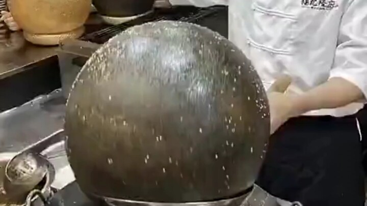 Master, how much are these tangyuan… these sesame balls… this globe… and those stone stools, per pie