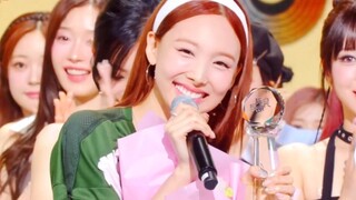 【Lin Na Lien】Điểm nhấn đầu tiên mở mic hoàn toàn trong ABCD! Thử thách hiệp ước ăn kem vị trí số một