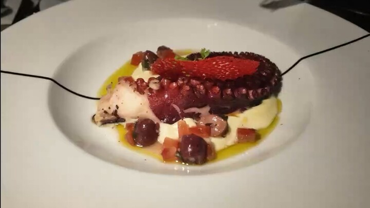 祝你，早上好，中午好，下午好，晚上好。🌹特区牛马早八加载完成，清醒自律，向光搞钱，奔赴下一程热爱。