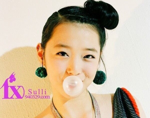 The first member revealed in each K-pop group’s debut teaser photos
