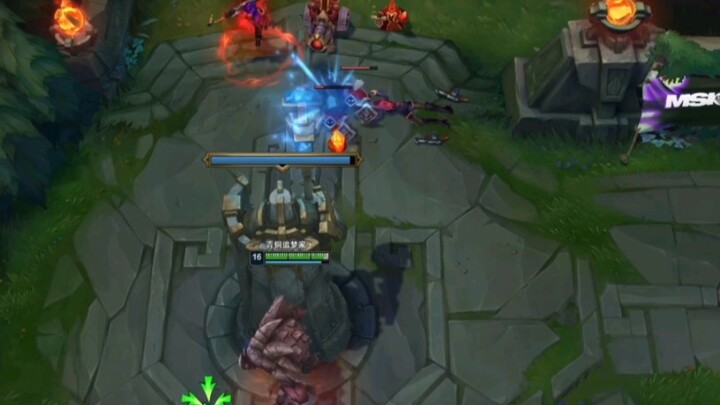 Selama orang ada, menara tetap berdiri!