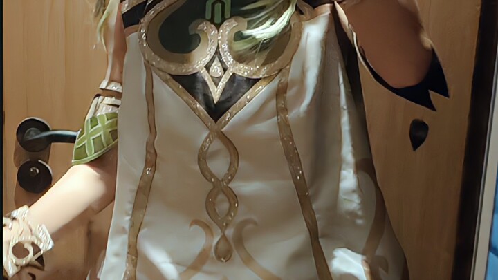 [Grass God cos] A friend said it looks like badminton