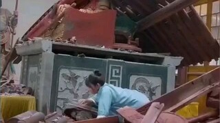 แต่งผิดกับหมอผี