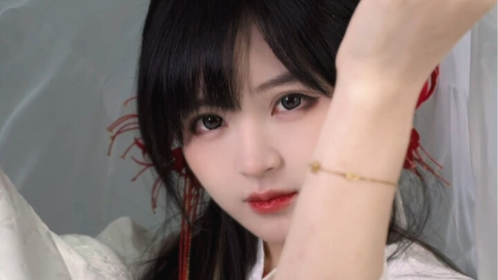 انظر إلى العالم بهدوء وانتظر حتى تتفتح الأزهار.