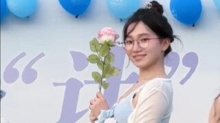 【XG】أحب كيف أبدو وأتألق على المسرح