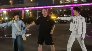 有生之年居然能看到雅Miyavi、梁龙和尤长靖一起跳迪斯科广场舞？！