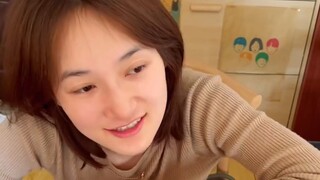 I have known Zhou Zhou for a long time, and my IQ has become like hers.