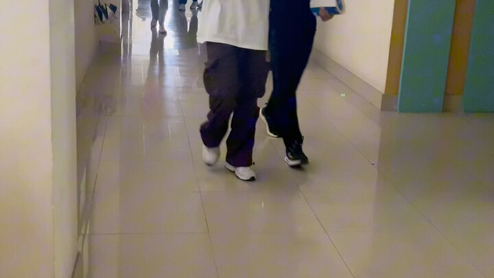 الكلية المتوسطة تختلف تمامًا عن الجامعة التي تحلم بها.