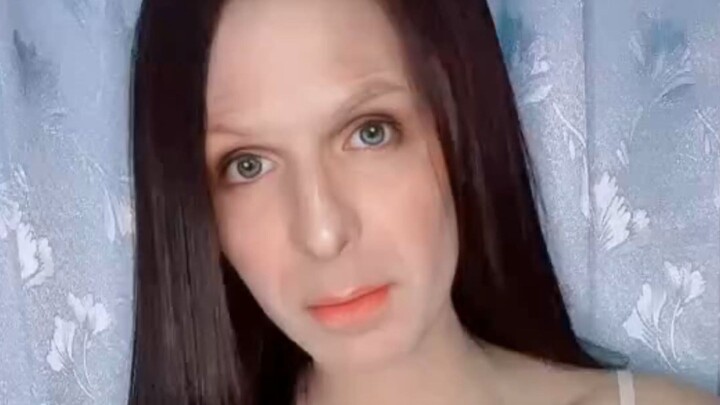 #sexywomen #disguise #shapeshifter #deepfake #MTF #genderbender