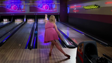 [Broke Sisters] Đoạn Caroline chơi bowling buồn cười quá