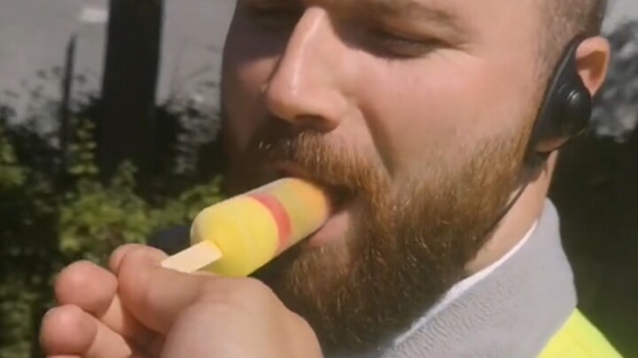 Day N of Trying to Make My Colleague Li Fall in Love with Me 03～