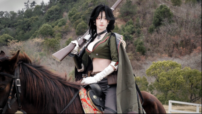 Who Designed This Gorgeous Girl on a Horse for This Episode?