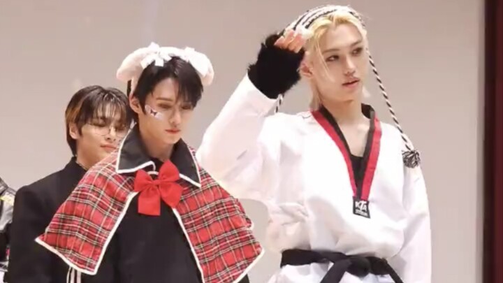 【ستراي كيدز】رقصة التتابع لـ LALALALA