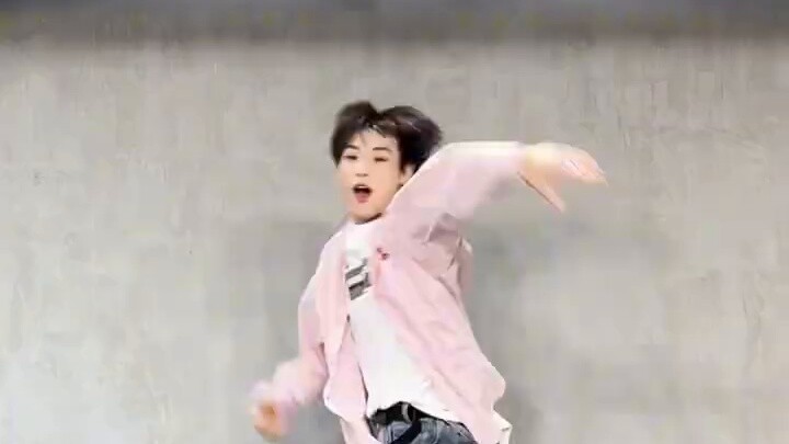 2024Kpop Give me back my mom's legs Part 2 (Win a round version)
