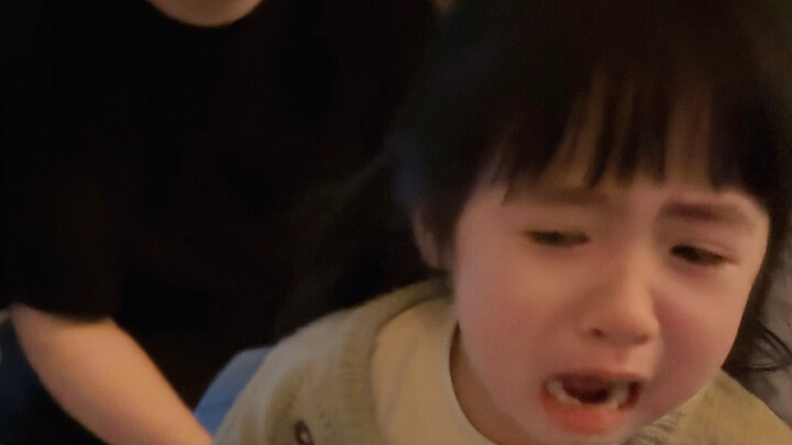 Cô nàng ngỗng nổi giận rồi, kiểu kiểu dỗ cũng chẳng xong luôn hahaha