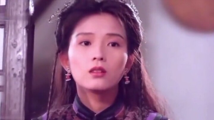 I can't be the last one to know that she likes girls, right?