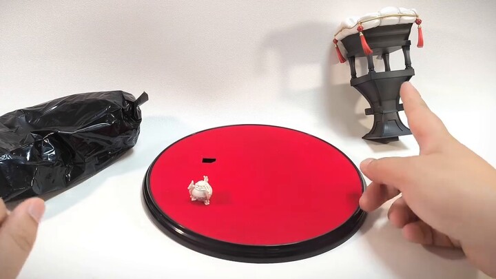 Cheongsam ini sangat menyerap keringat! Rocket Boy Huilan, gadis cheongsam yang memegang pembakar du