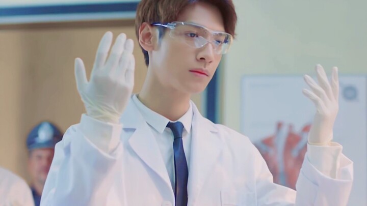 [Luo Yunxi] 20191121 Episode 22 Pratinjau: Dr. Qin sedang online!