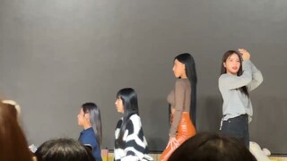 221022 حدث توقيع معجبي MAMAMOO ILLELLA 2x رقصة سريعة