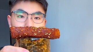 Tantangan makan hanya satu cangkir nasi dalam sekali makan - sayuran kaleng dan perut babi