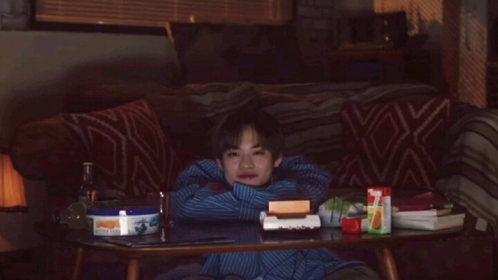 【Zhong Chenle】 Hari Jumat yang biasa sekaligus istimewa bagi Chenle yang berusia 15 tahun