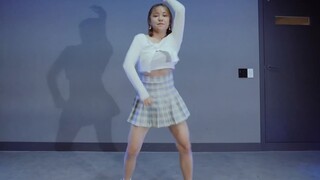 [EXO Baekhyun-'Candy'] Berkolaborasi dengan seorang pria Korea untuk meng-cover lagu tersebut, dan p