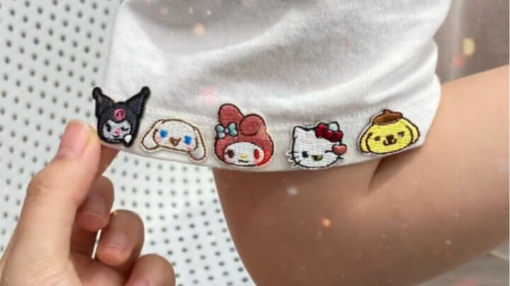 Quick, stick these Sanrio fabric patches all over your boyfriend! So cute, you’re adorable!