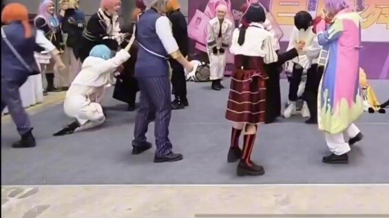 About not being able to catch Tsukinaga Leo and Mai, so Leo dragged Kamishiro Rui and Mai along