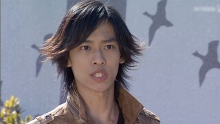 [Kamen Rider Decade] Berapa kali Daiki Kaito menelepon Kasa dalam sepuluh tahun? Menambahkan versi t