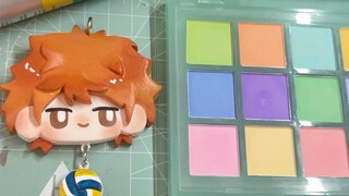 Kali ini liontin batu tanah liat Hinata, super imut |