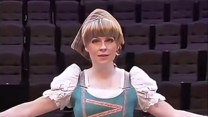 How would a real-life princess use “magic” to transform her outfit?