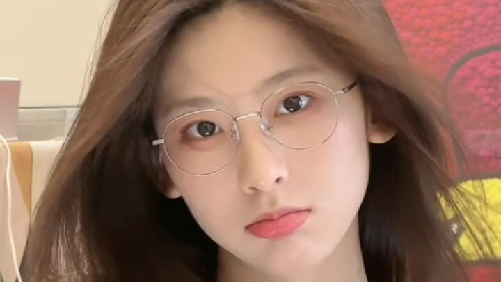 “Glasses are the real MVP!”