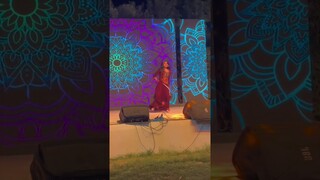 VINA FAN PERFORMANCE IN INDIA PART 2