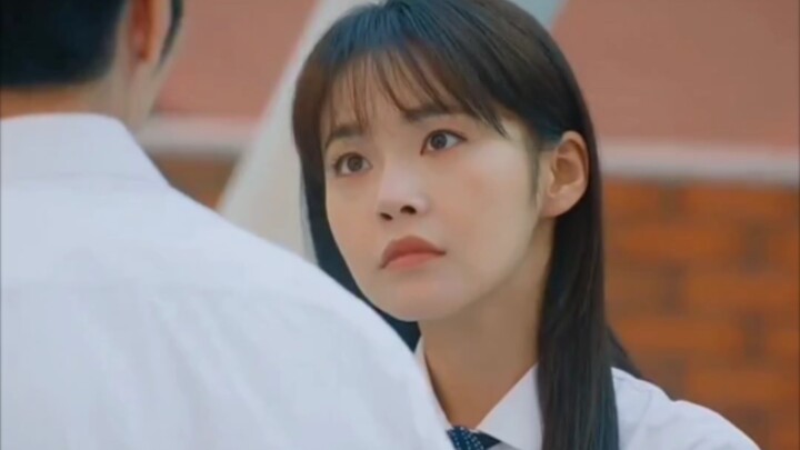 Thật là lúc hành vợ thì sướng nhất thời, còn giờ thì đuổi theo vợ như vào lò hỏa táng! Đúng là chỉ đ