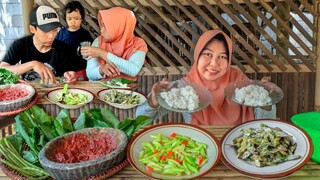 Bikin Nambah Terus, Nasi Hangat, KRECEK Timun, Asin CUE Jengkol Cabe Ijo, Masakan Kampung