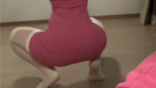 蹲着