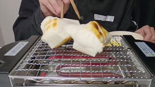Mencoba panggang tteokbokki ala Jepang, celupan sausnya ternyata adalah…