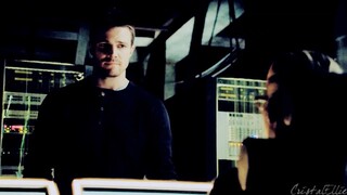 Arrow || Oliver & Felicity - Drifting