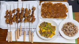 Bukan karena cinta yang menyentuh hati, melainkan karena anggur yang memikat jiwa.