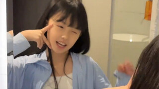 她现在喜欢嘟就嘟吧～ 总有一天她自己会不喜欢的😏 不去强求她了 哈哈#刘格格 #嘟嘴