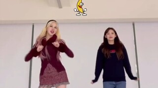 宇宙少女小不点任多荣x Arin自拍TikTok SuperYuppers舞蹈挑战 220110