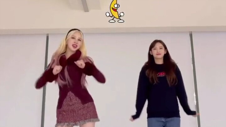 宇宙少女小不点任多荣x Arin自拍TikTok SuperYuppers舞蹈挑战 220110